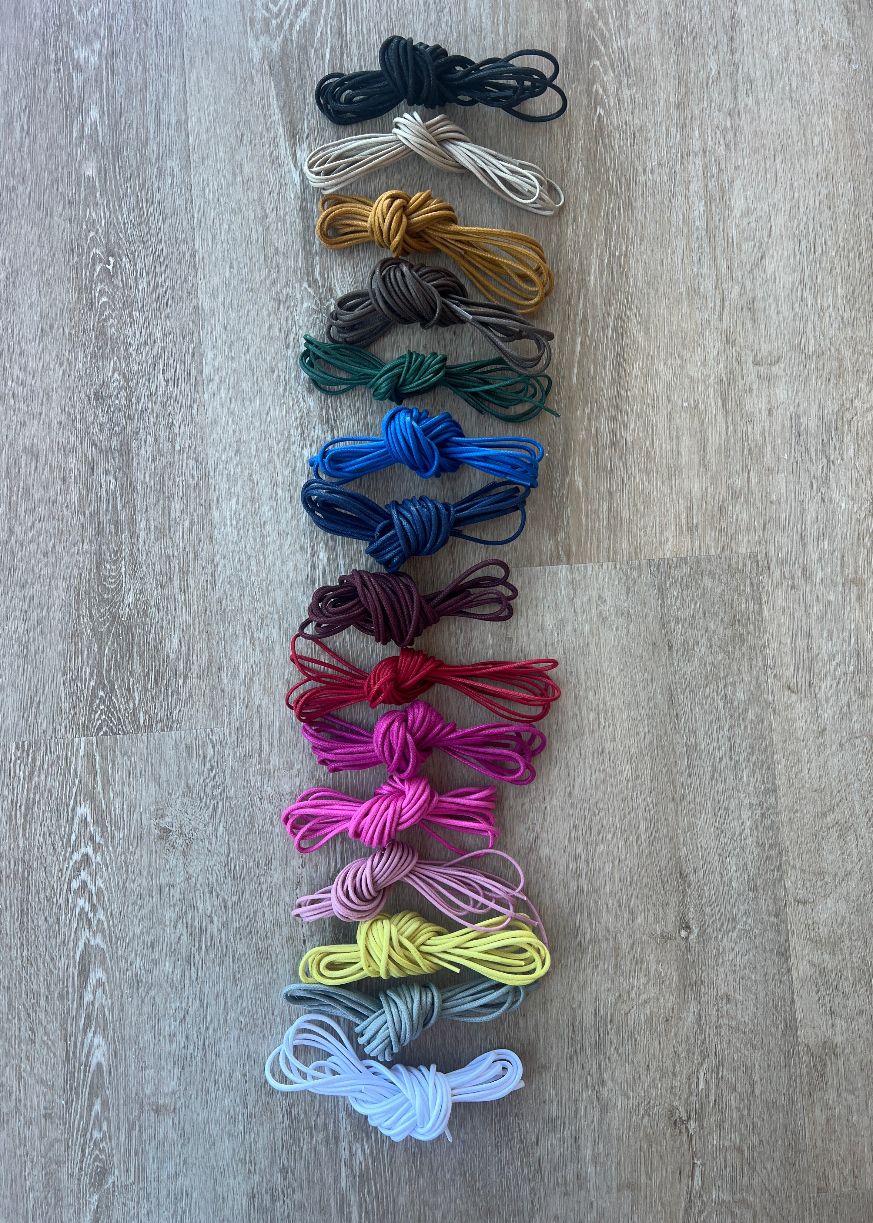 Bootlaces 240 cm Waxed Cotton Green