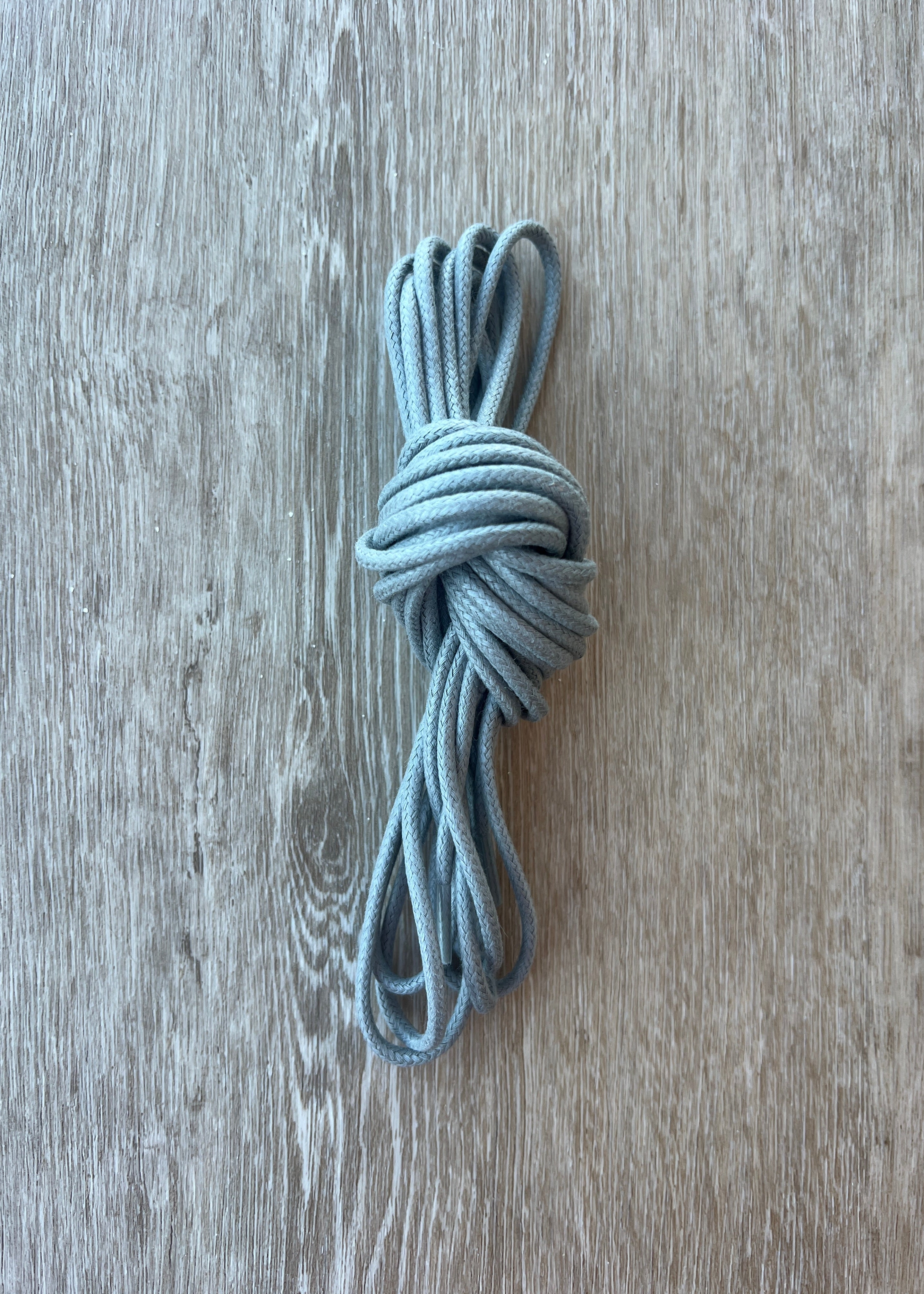 Bootlaces 240 cm Waxed Cotton Light Grey