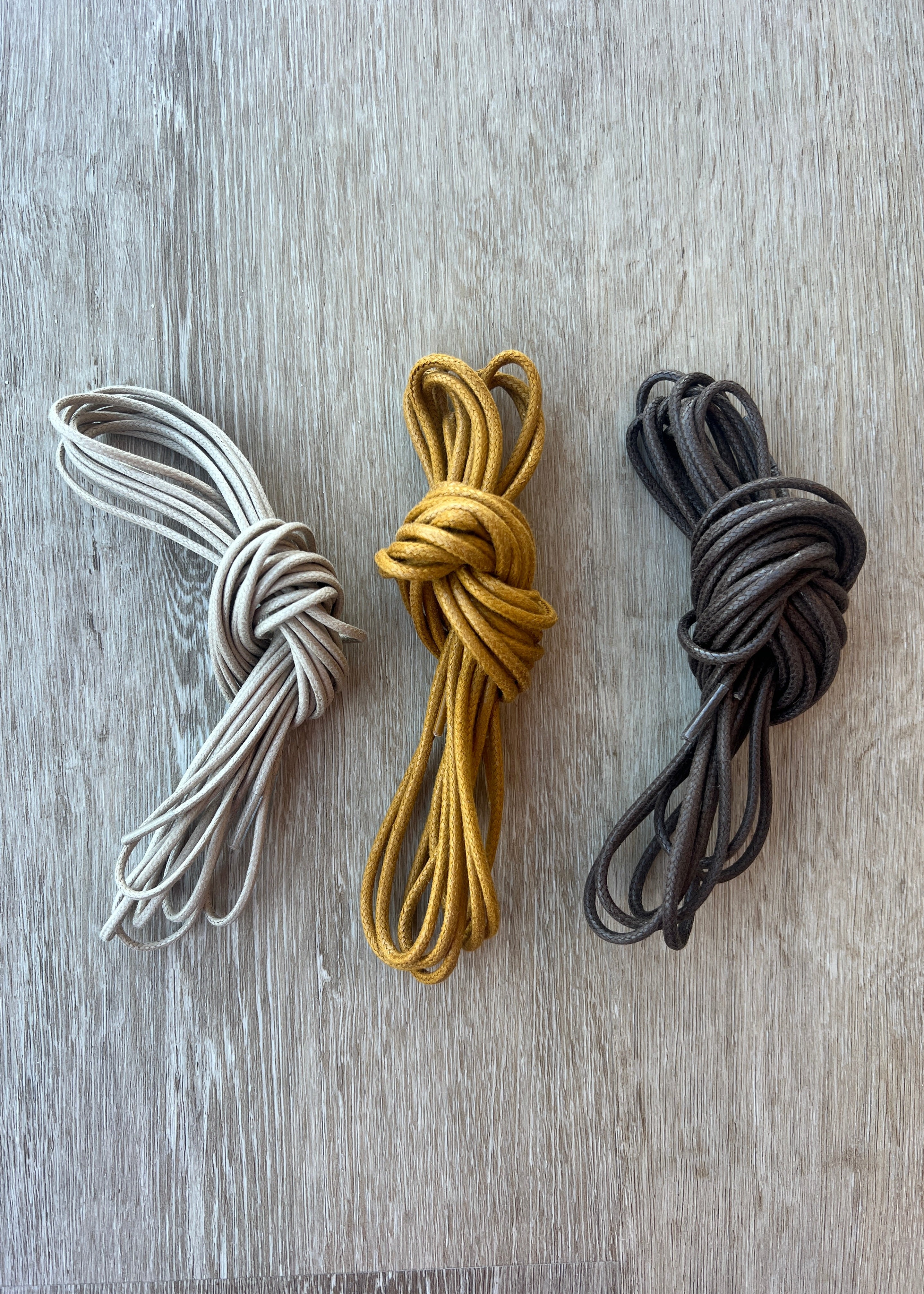 Bootlaces 240 cm Waxed Cotton Coffee Brown