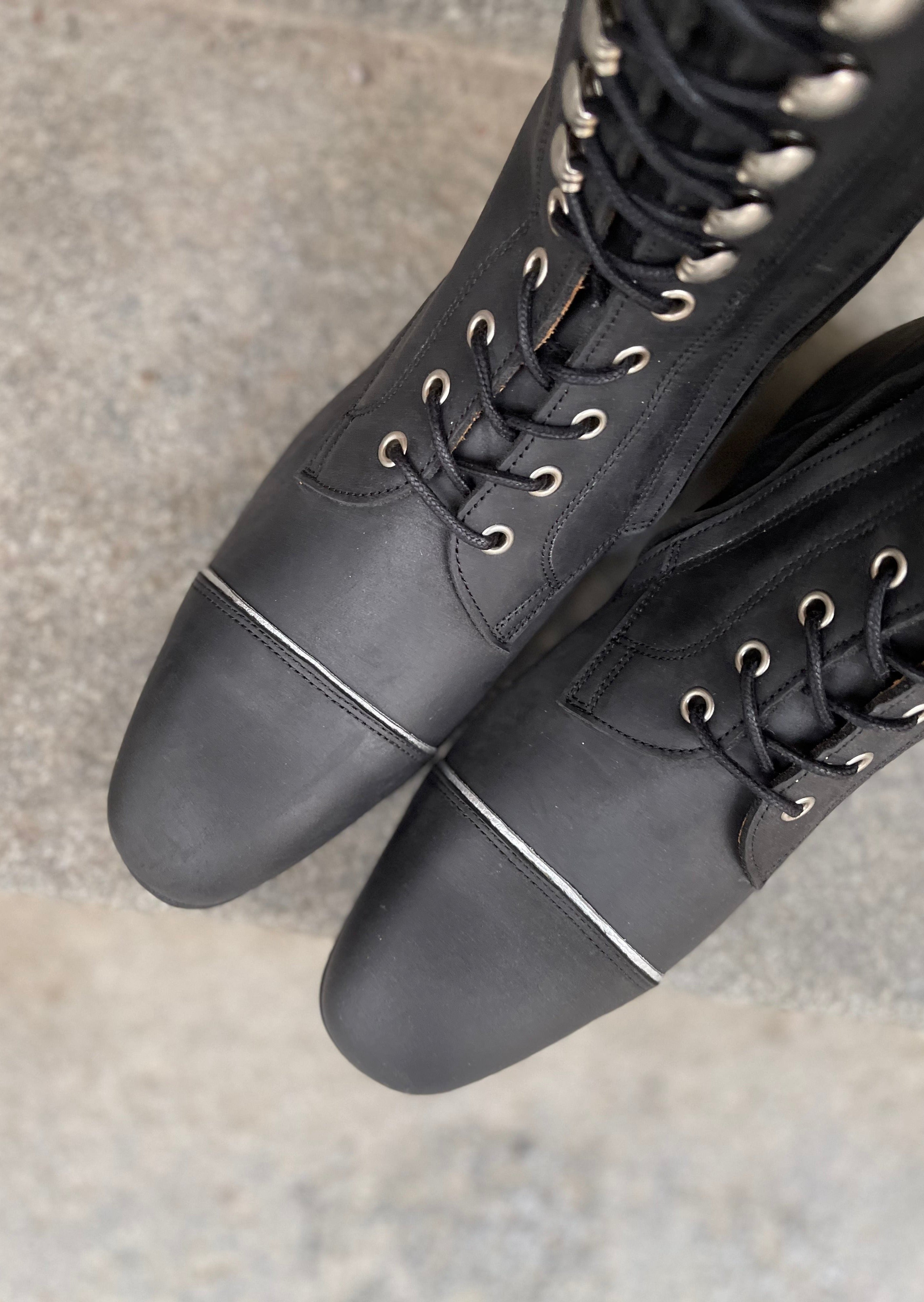 Bia - Waxed Black/Silver - Size 38,5