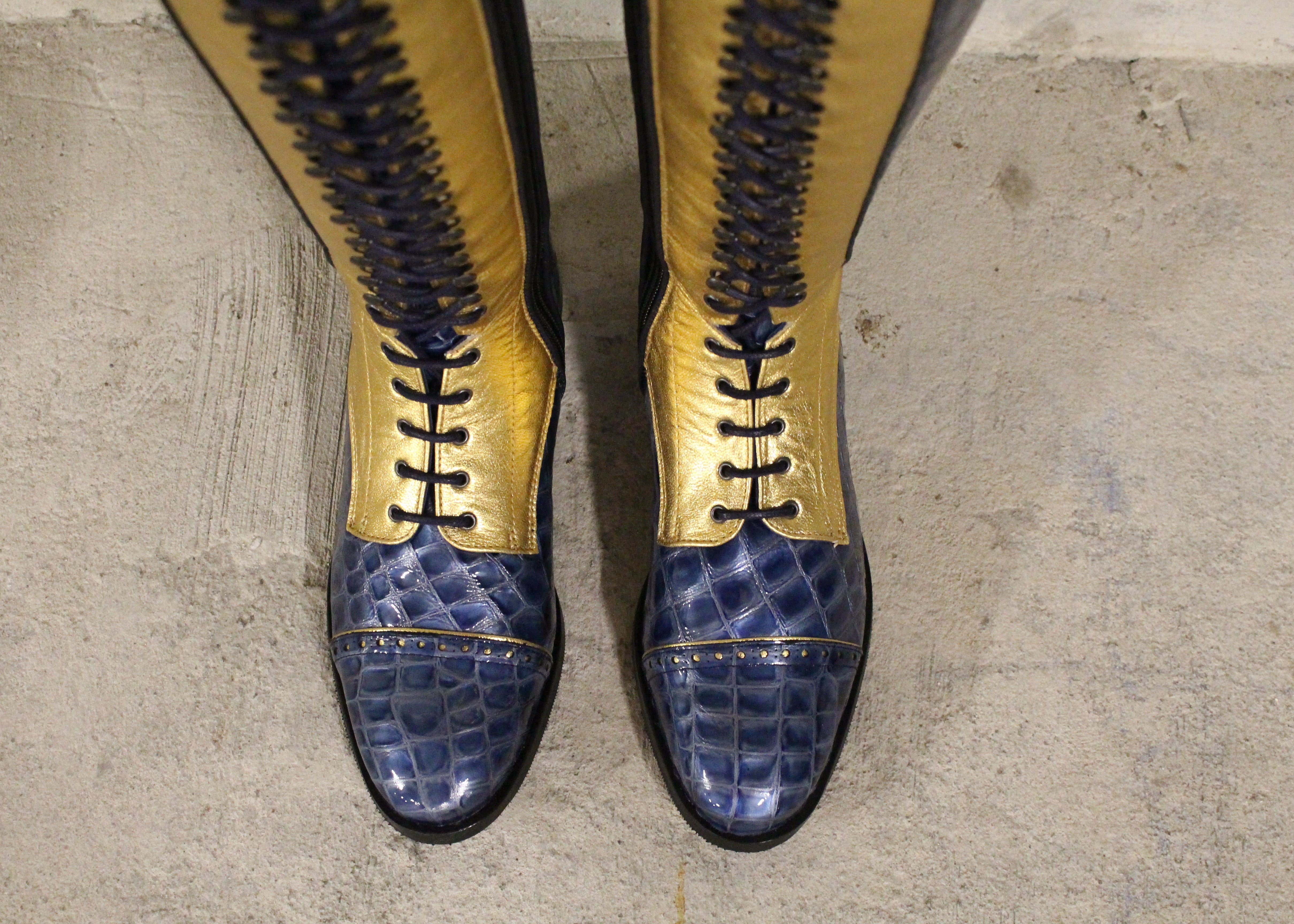 Laurel Laces Regular