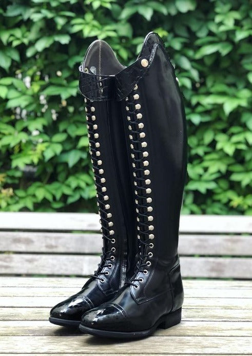 Polished Black