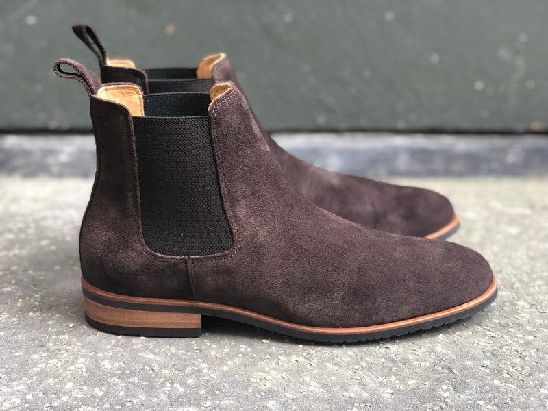 MOEMA Chelsea Boot Coffee Brown Suede